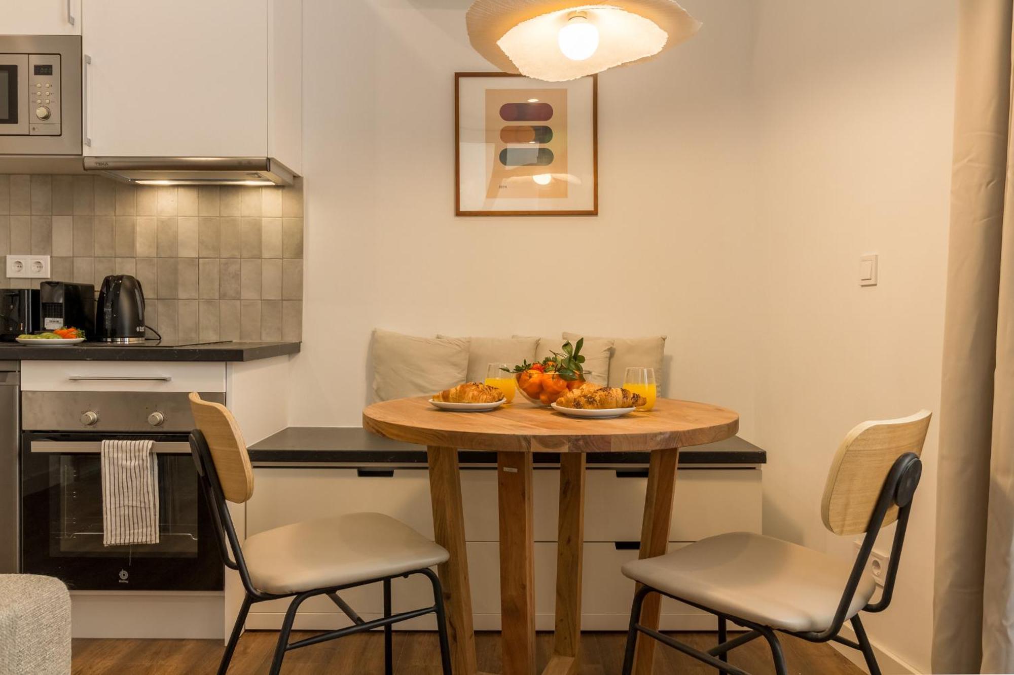 Comfy Stay Barcelona Cathedral Екстер'єр фото