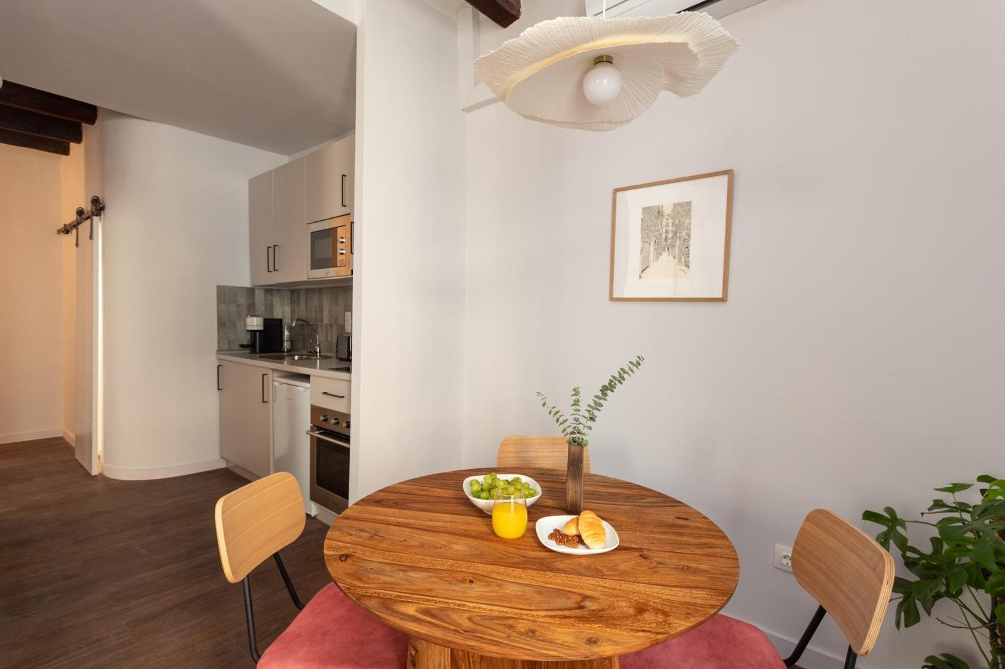 Comfy Stay Barcelona Cathedral Екстер'єр фото